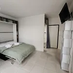 Porta Di Roma Apartment